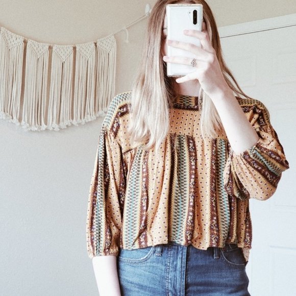 ALTAR'D STATE Patterned Yellow Boho Crop Blouse XS - Picture 2 of 7